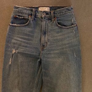 Abercrombie & Fitch 90’s Straight Ultra High Rise Jeans